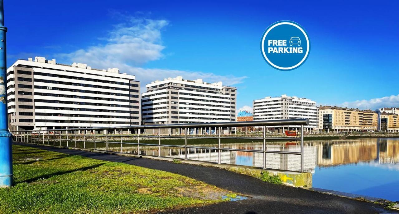 Gran Bilbao XI With Parking By Aston Rentals Barakaldo Exterior photo